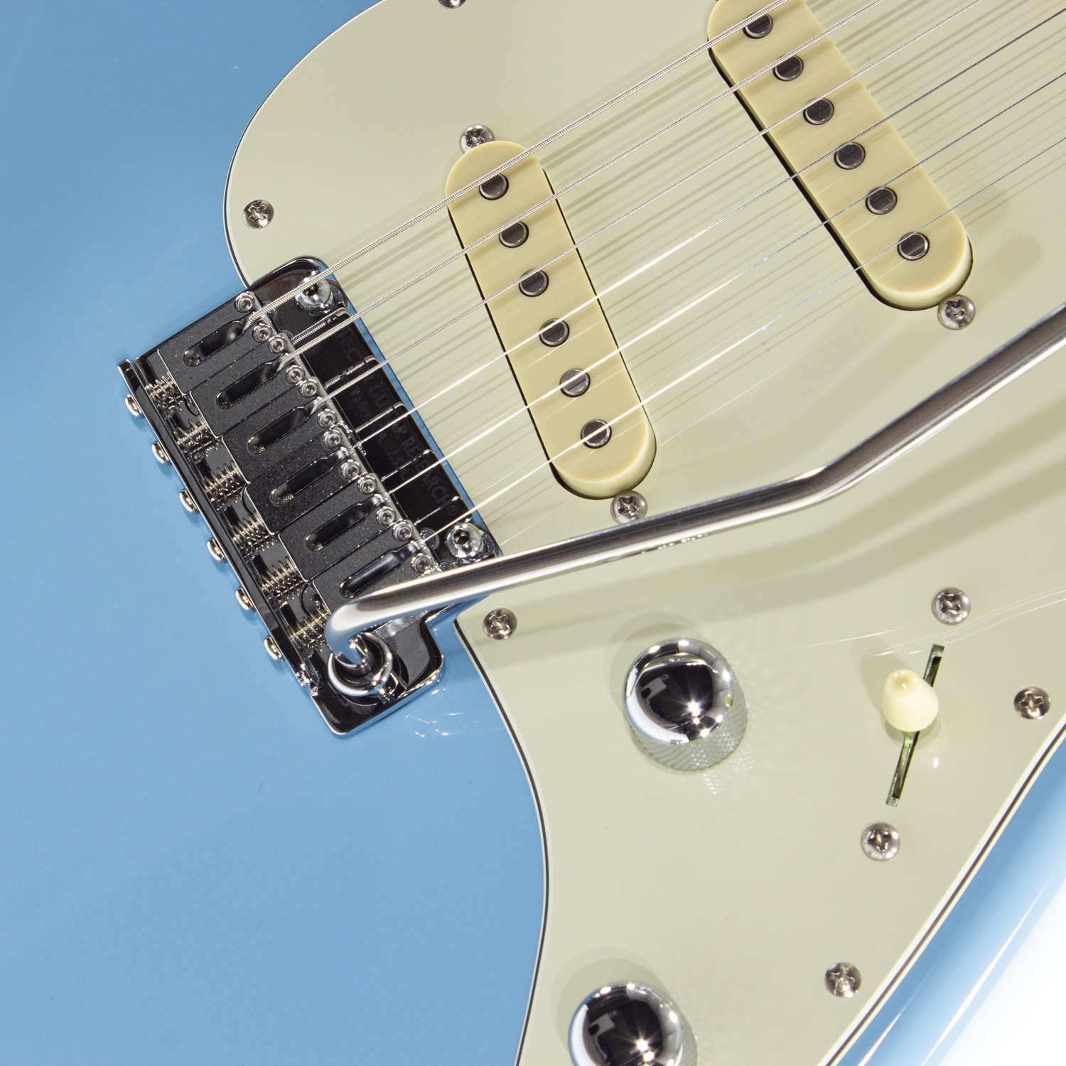 R66 Custom Shop Traditional Chicago