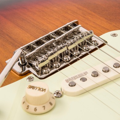 V6 ICON Distressed Sunset Sunburst