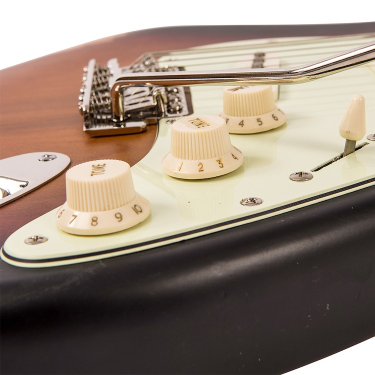 V6 ICON Distressed Sunset Sunburst