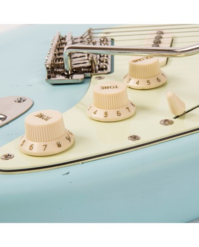 V6 ICON Distressed Laguna Blue