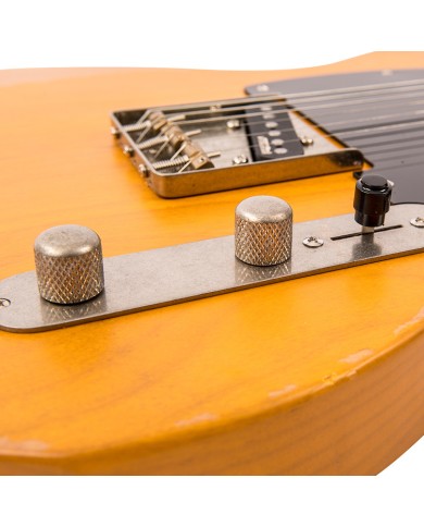 V52 ICON Distressed Butterscotch