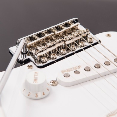 V6 REISSUED Boulevard Black