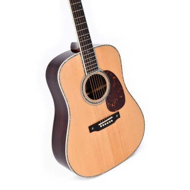 Custom Shop Dreadnought