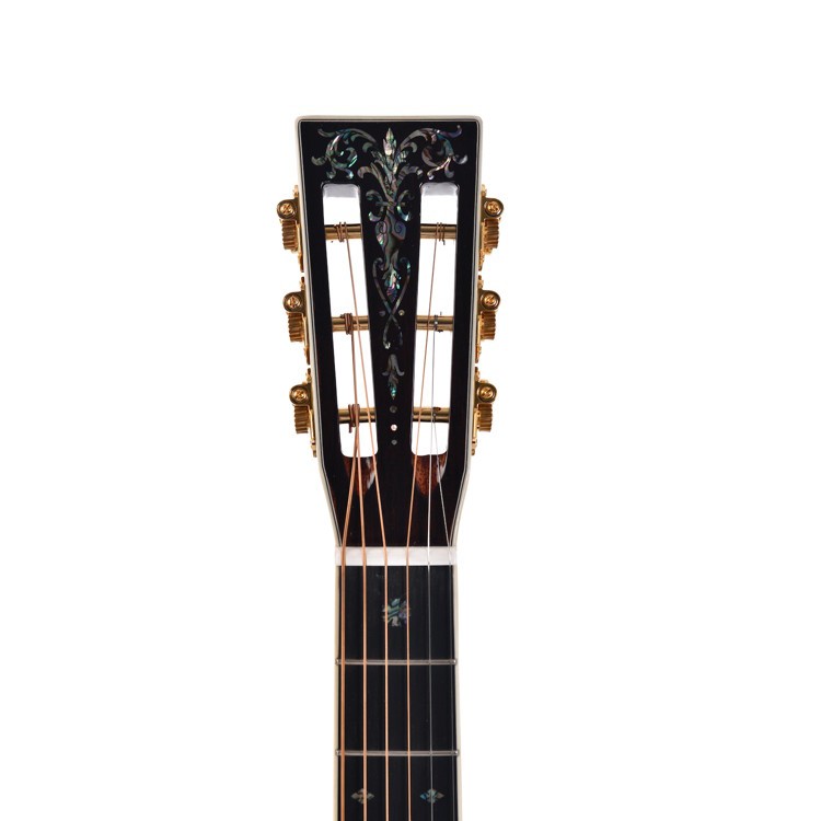 Custom Shop Dreadnought