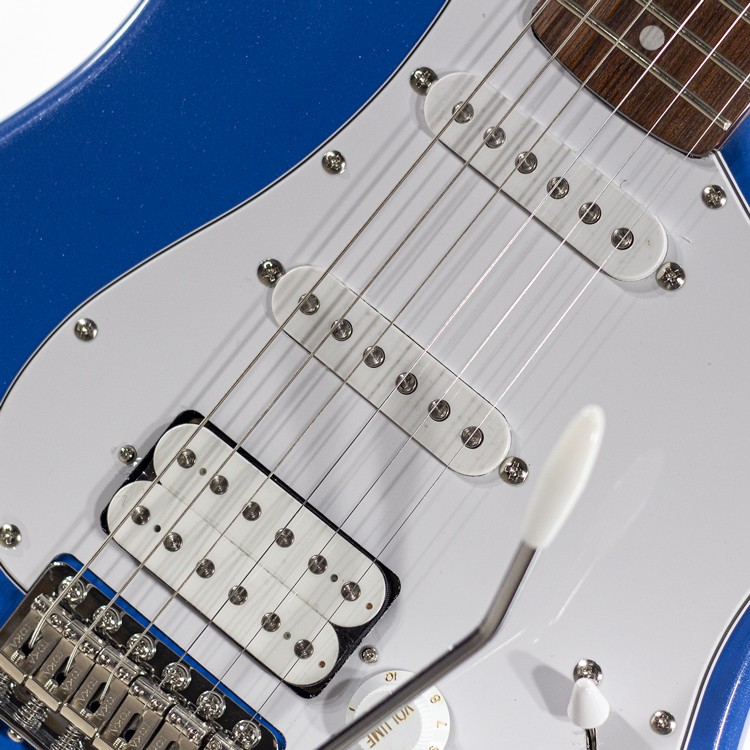Strato Style HSS Lake Placid Blue