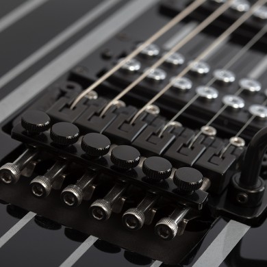 SYNYSTER STANDARD-BLK/SILV