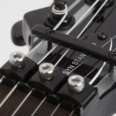 SYNYSTER STANDARD-BLK/SILV