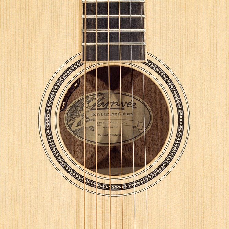03 Mahogany Jumbo Elet
