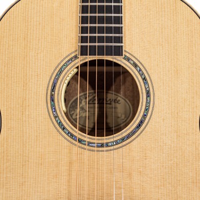 05 Larrivee Elet
