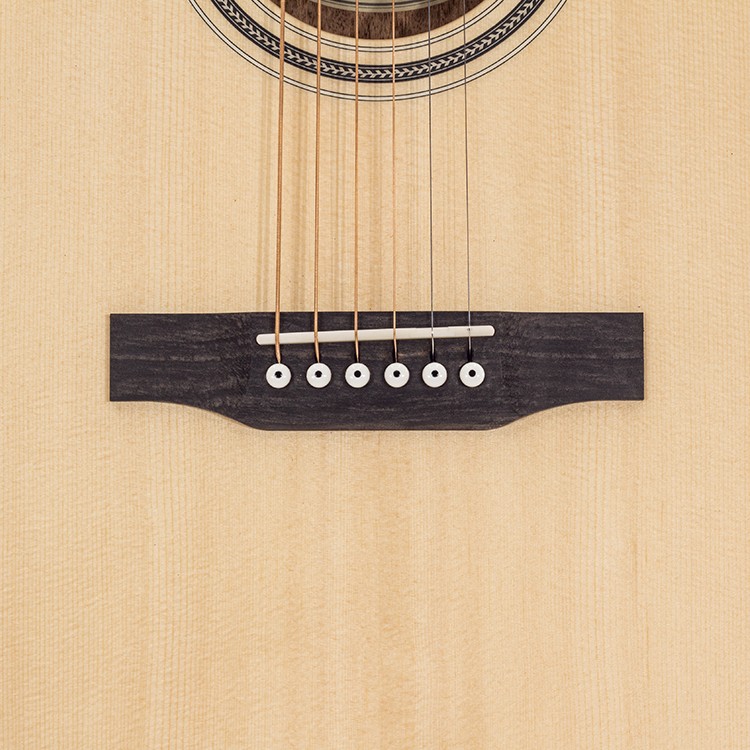 03 Mahogany Larrivee Venetian Ctw Elet
