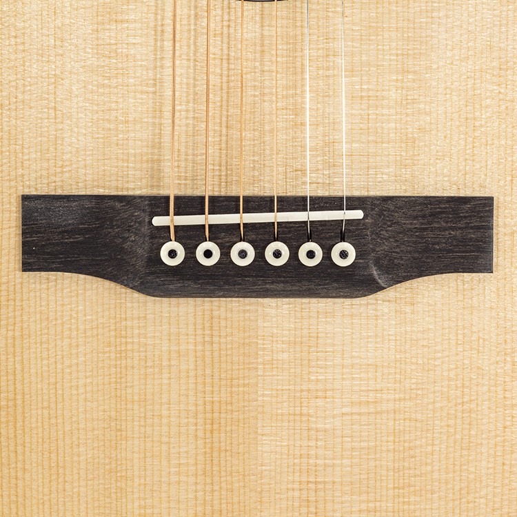 09 Larrivee Venetian Ctw Elet