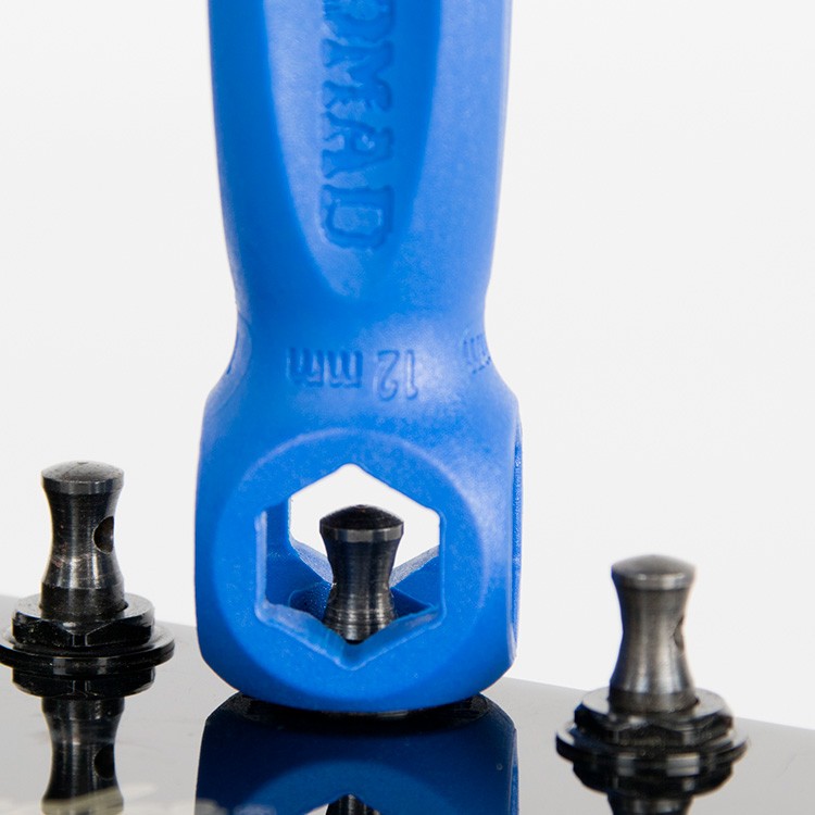 The Octopus 8 in 1 Tech Tool