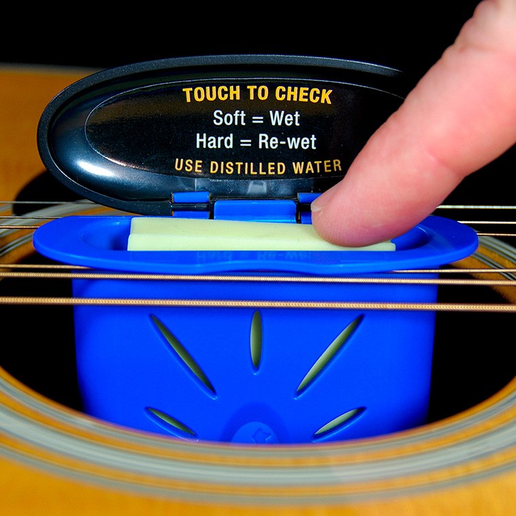The Humitar - Acoustic Guitar Humidifier