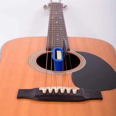 The Humitar - Acoustic Guitar Humidifier