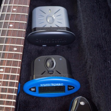 The HumiReader - Humidity + Temperature Monitor