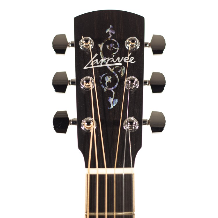 03 Deluxe SE Larrivee Venetian Ctw Elet