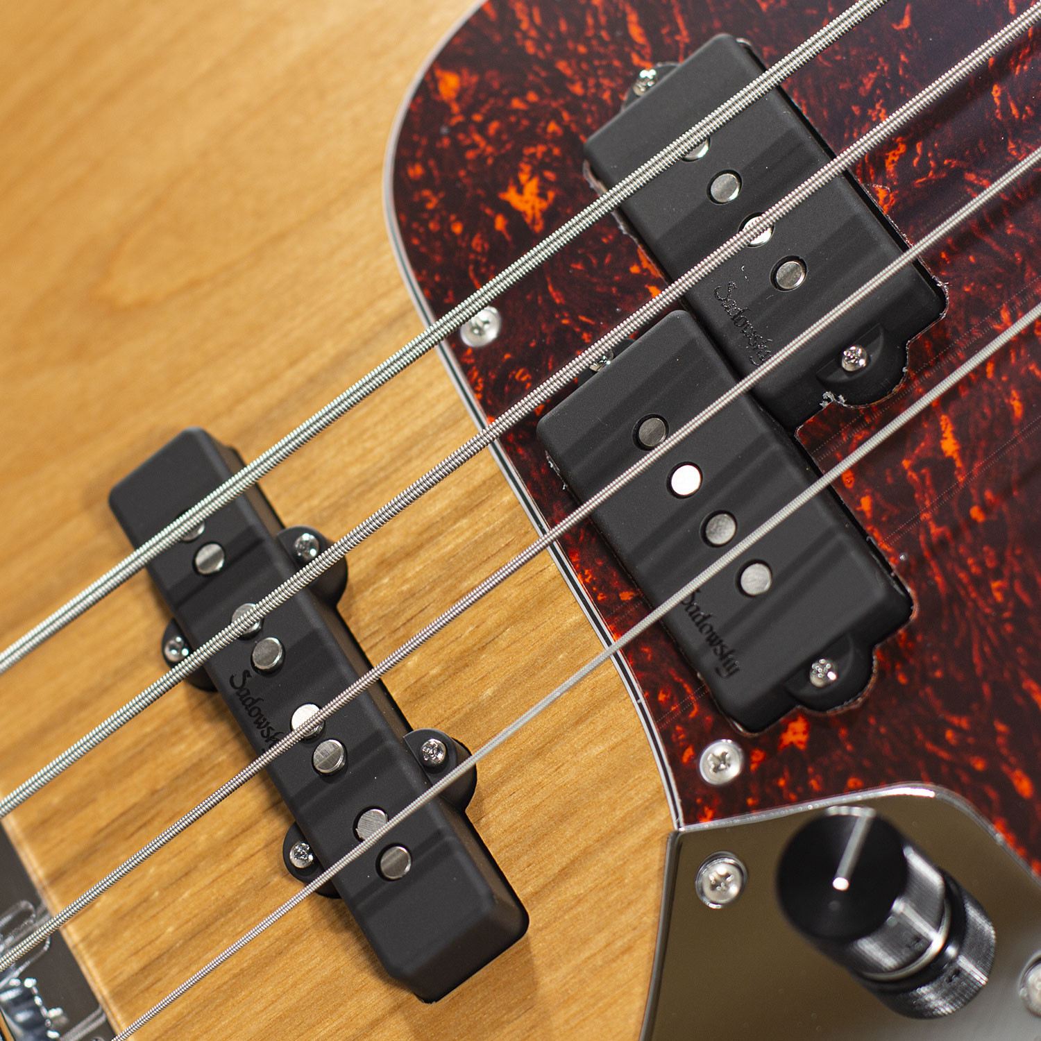MetroLine PJ Bass 4 21 Vintage Natural Satin