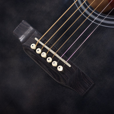 Dreadnought cutaway elettrificata nero