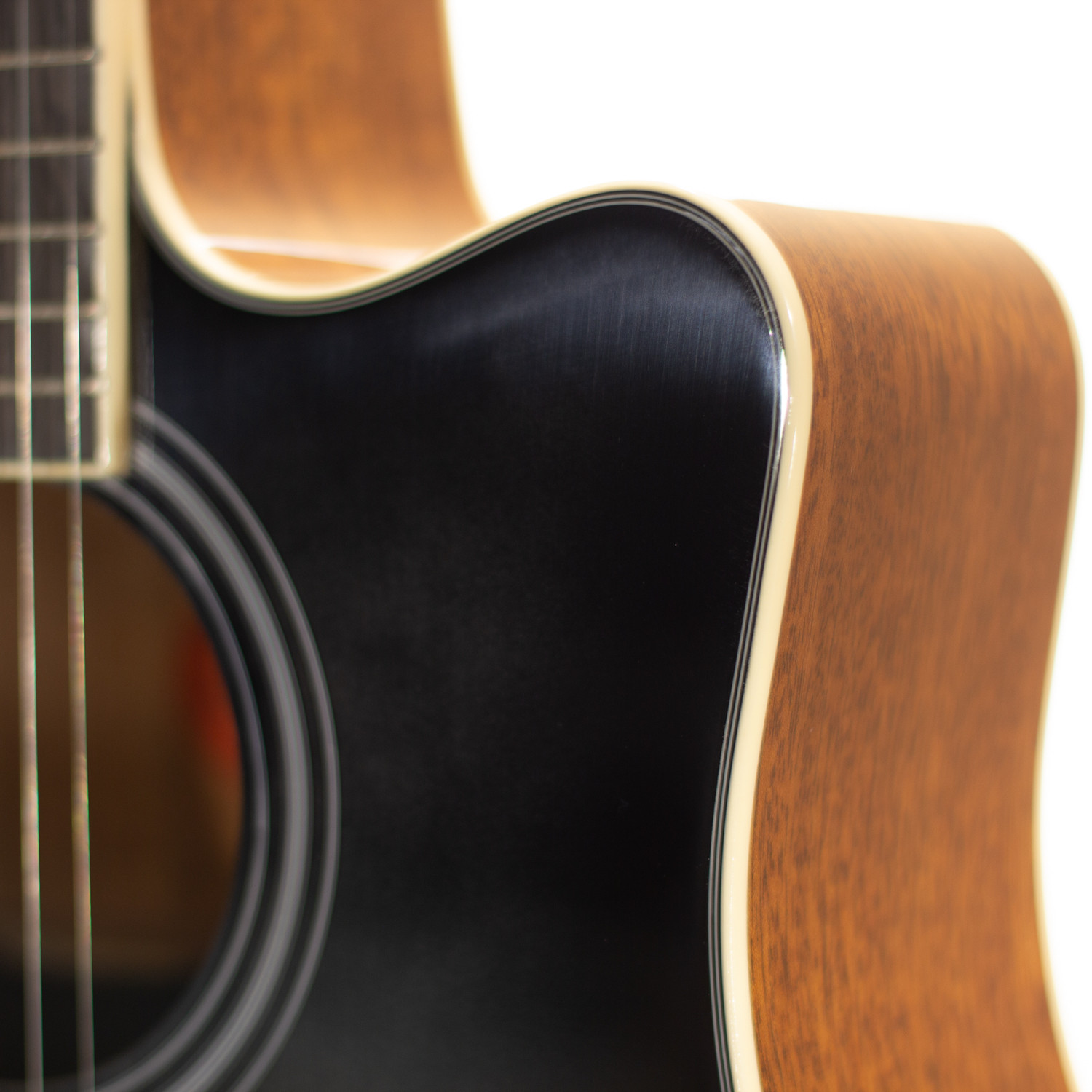 Dreadnought cutaway elettrificata nero