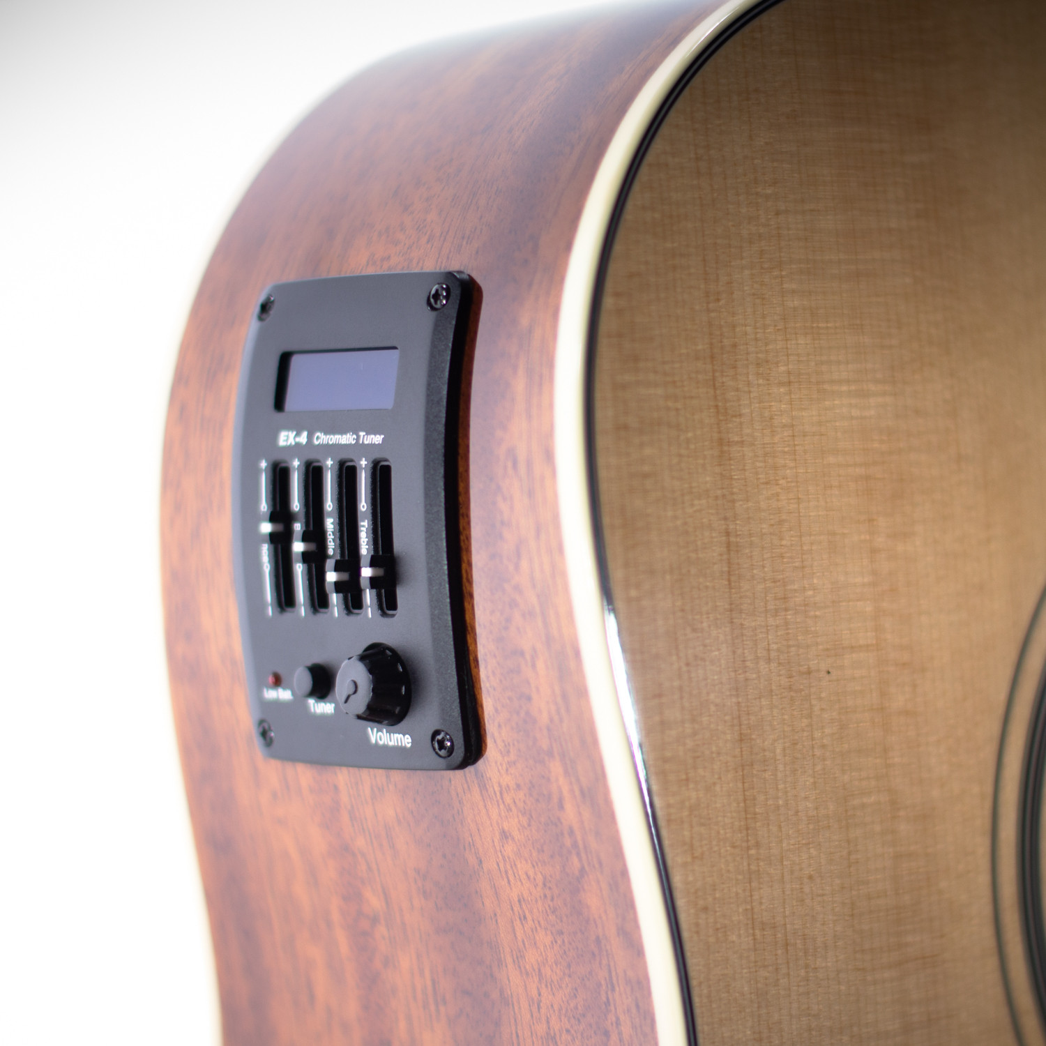 Dreadnought cutaway elettrificata natural