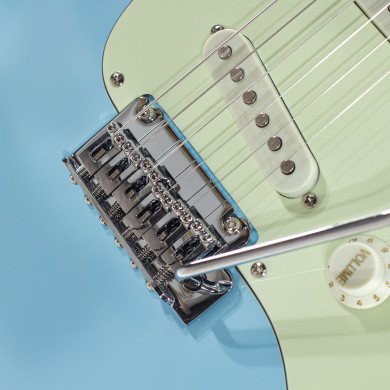 R66 Horizon Chicago Strato Style