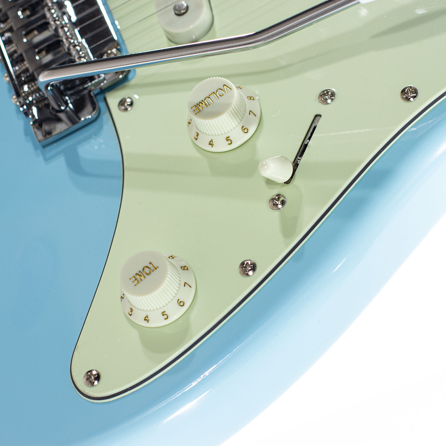 R66 Horizon Chicago Strato Style