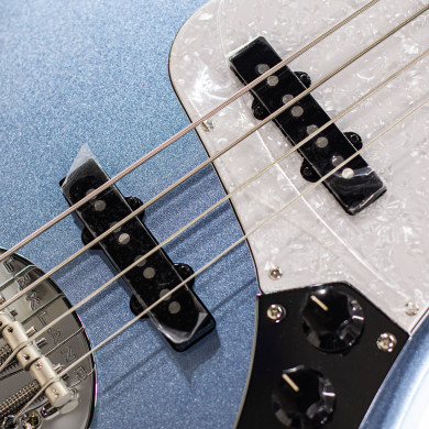Skyline Darryl Jones 4 Lake Placid Blue