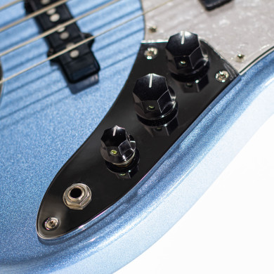 Skyline Darryl Jones 5 Lake Placid Blue
