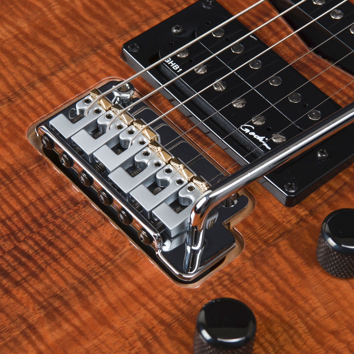 xtSA Synth Access 3 Voice Koa Extreme HG