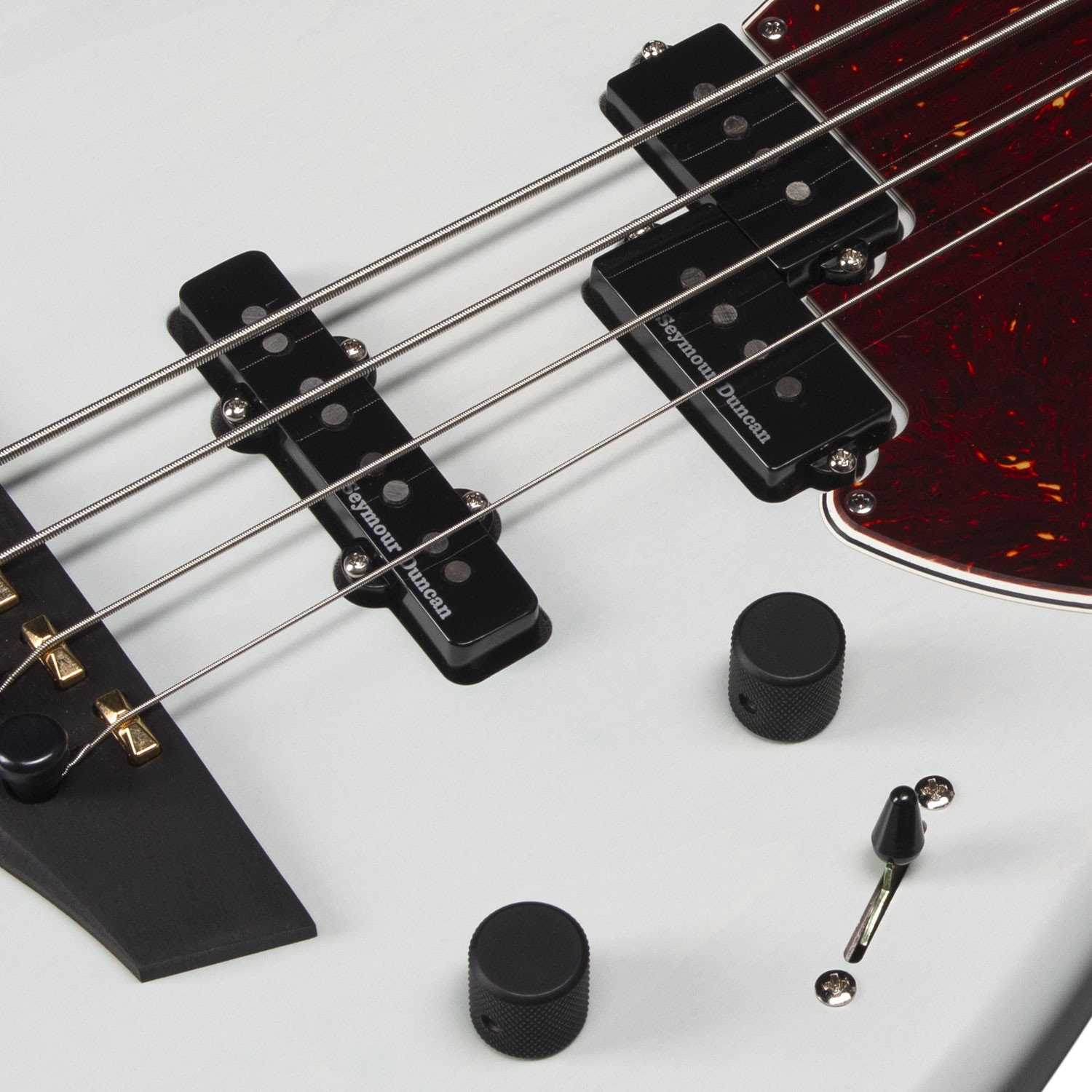 RG-4 Bass Ultra Carbon White RN