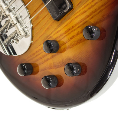 Skyline 44-01 3 Toni Sunburst