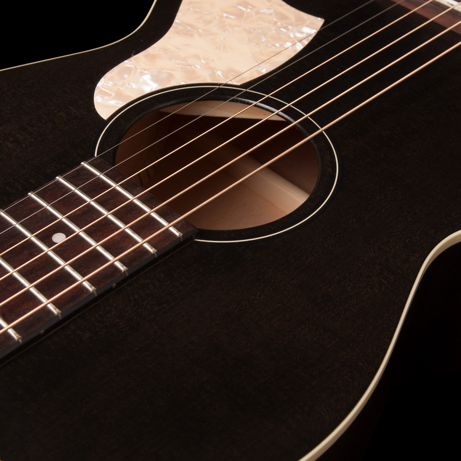 Roadhouse Faded Black A/E