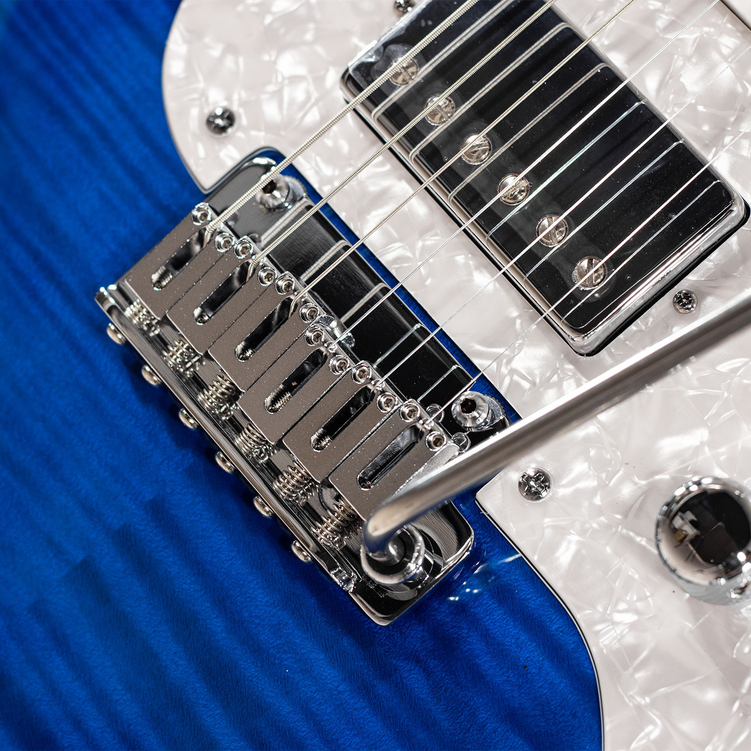 R66 Elite II Rosewood Traditional See-Thru Sky Blu