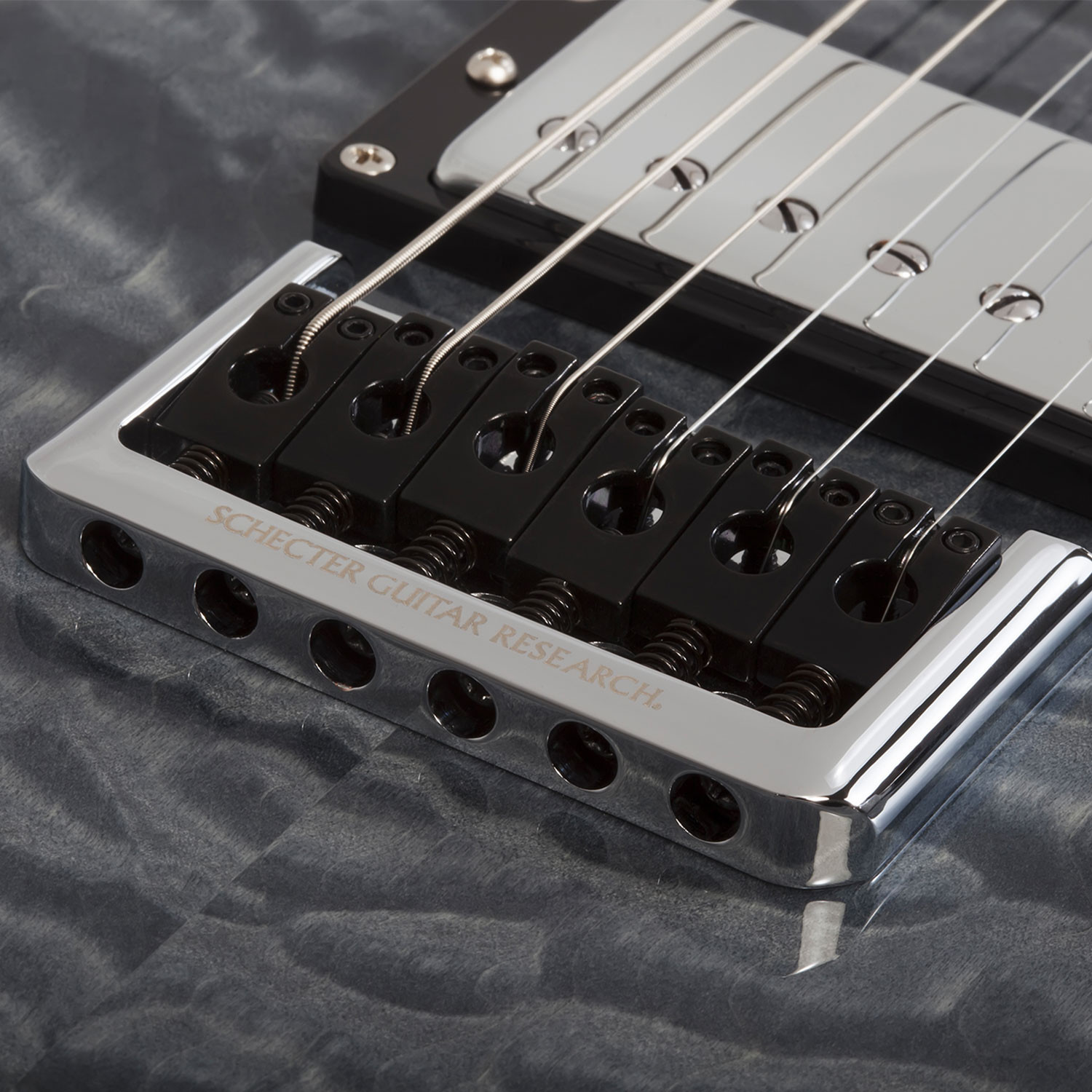 PT CLASSIC 6-TRANS BLACK BURST
