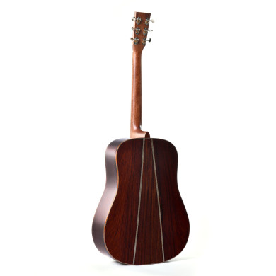 Limited Edition Dreadnought elettrificata