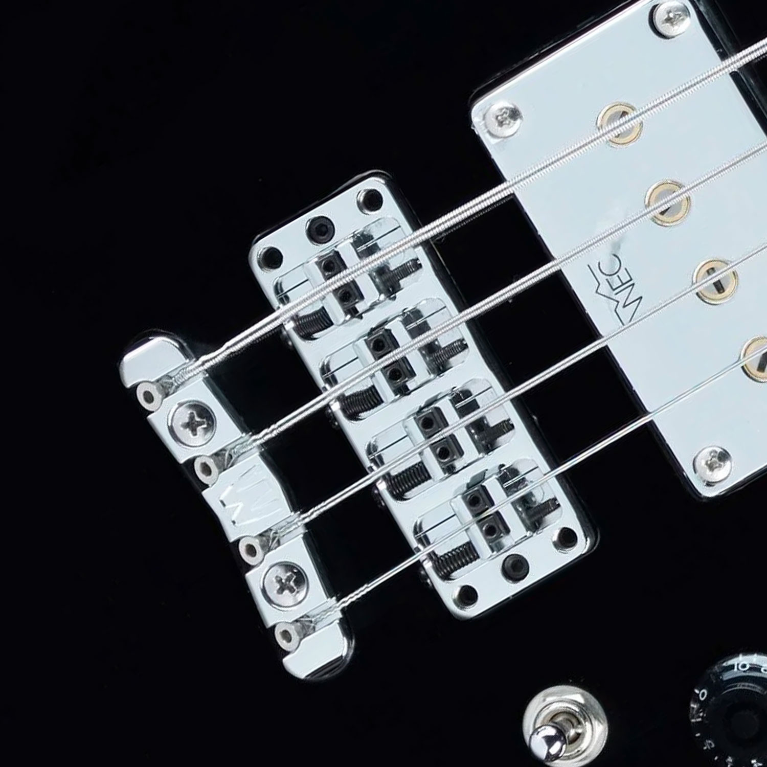 StarBass 4 Solid Black High Polish