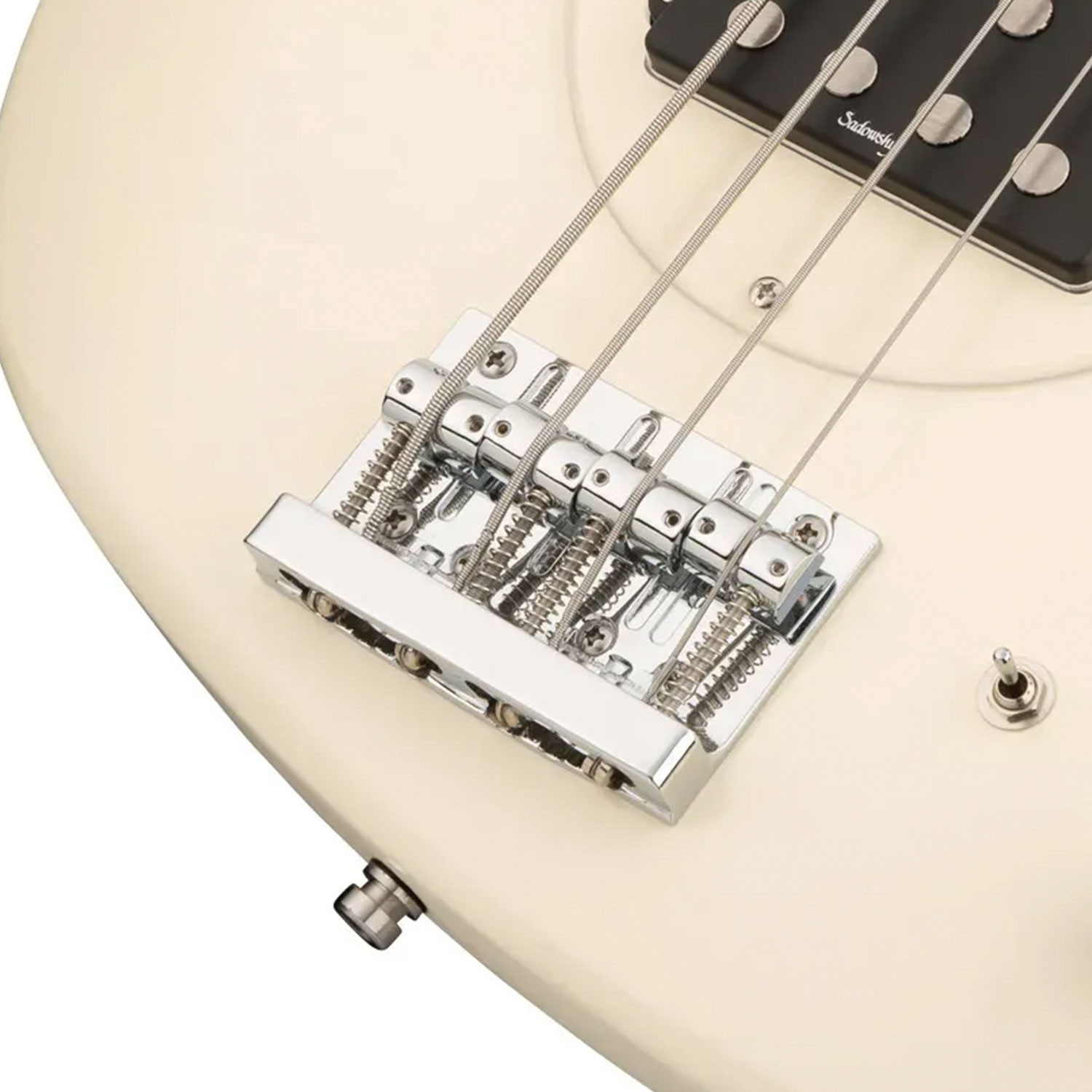 MetroExpress M Bass 4 21 Vintage Olympic White
