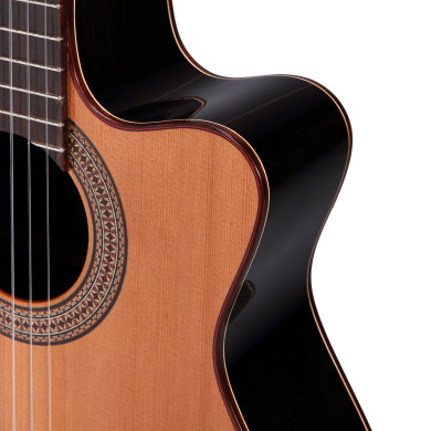 Chitarra Classica 4/4 Cutaway Intermediate