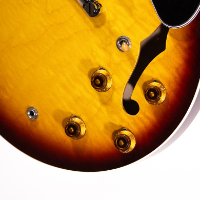 335 Style Flame Teaburst