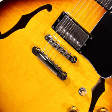 335 Style Flame Teaburst