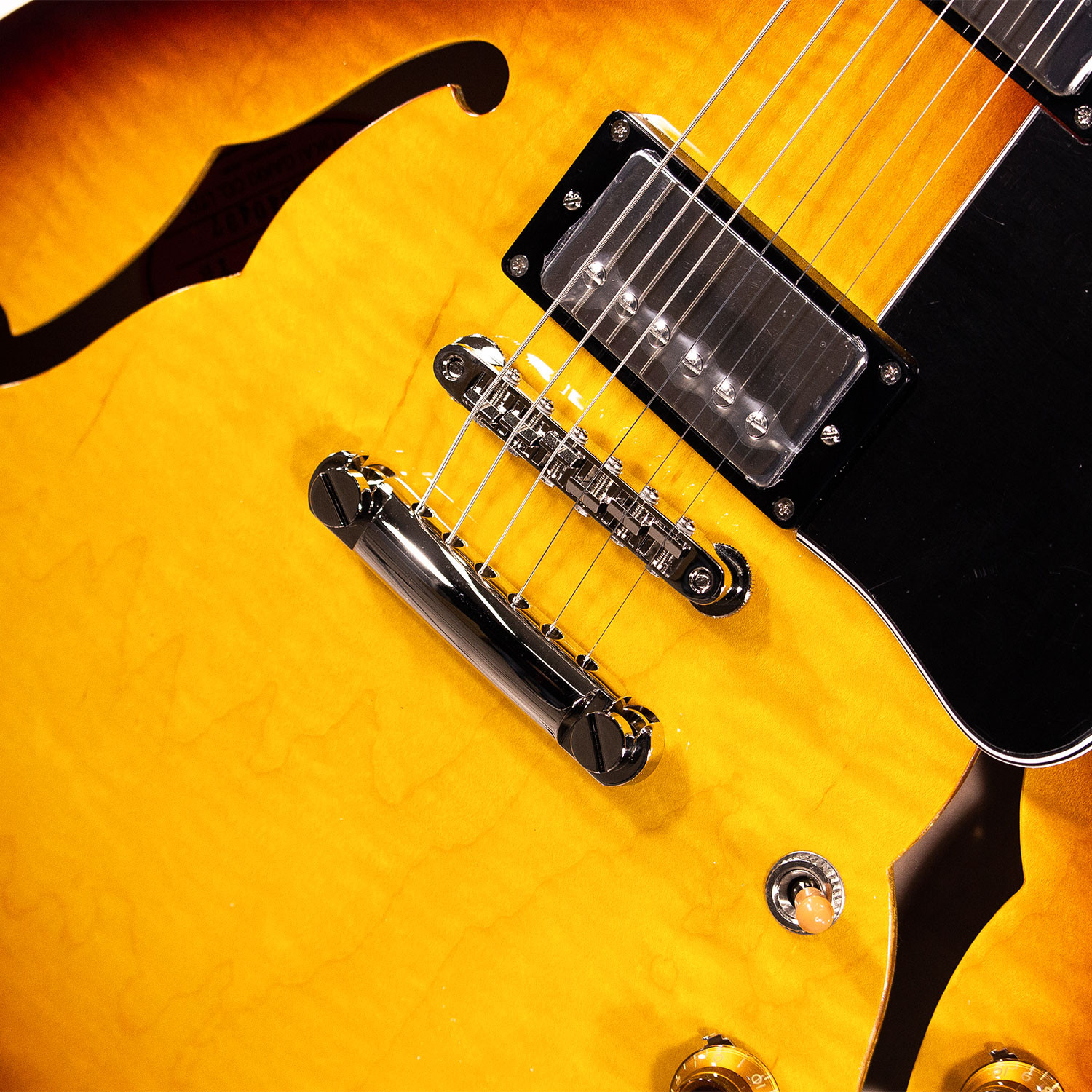 335 Style Flame Teaburst