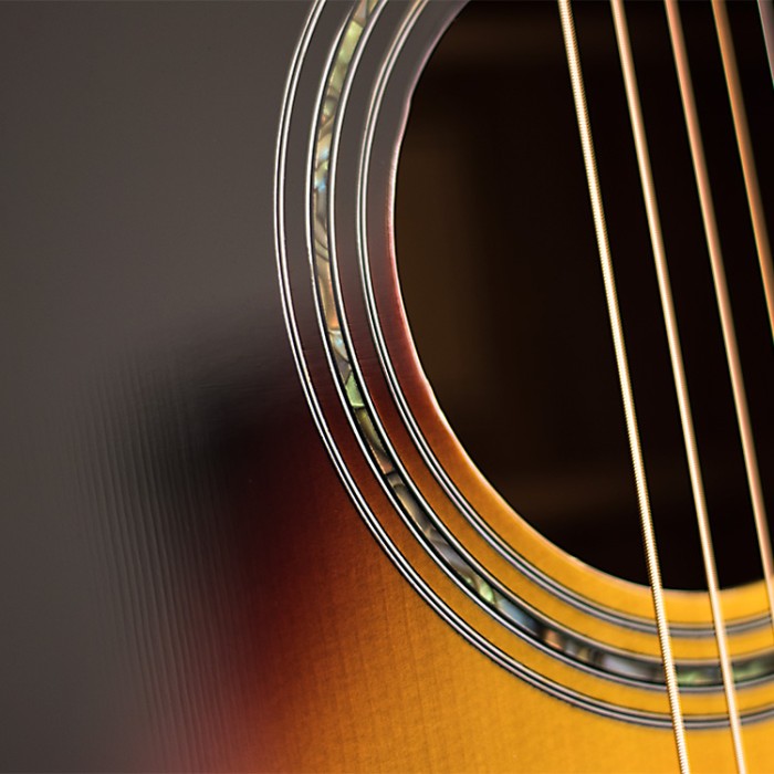 Collina Dreadnought Cutaway Sunburst