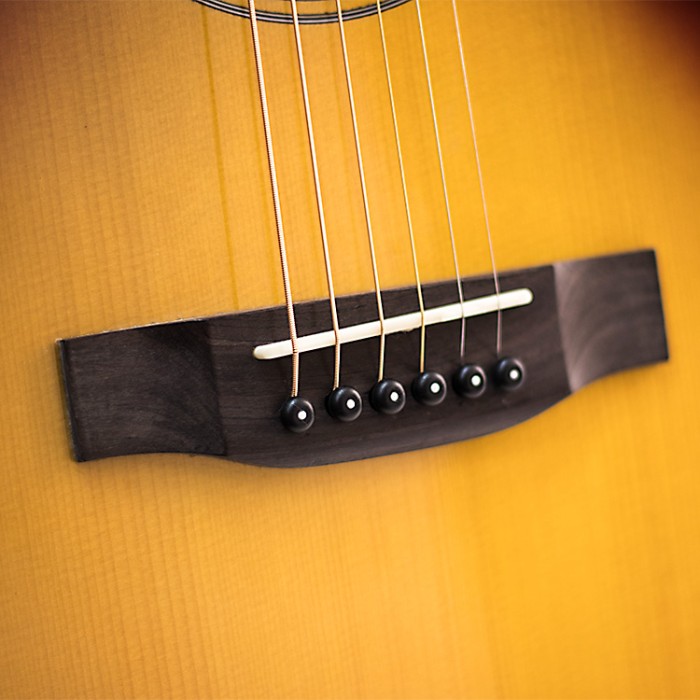 Collina Dreadnought Cutaway Sunburst