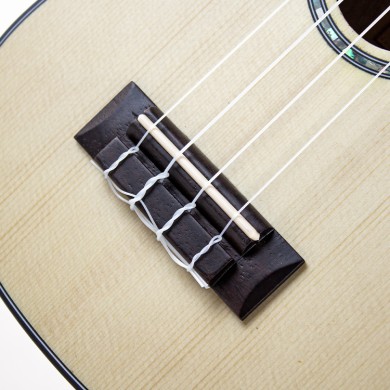 Collina Ukulele Soprano Spruce/Mahogany