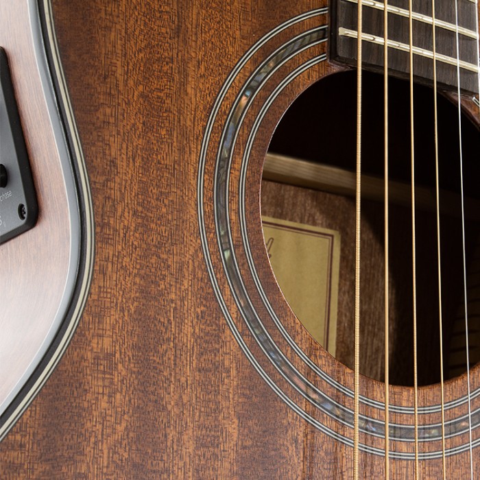 Collina Parlor Mahogany Ed.
