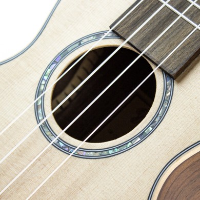 Collina Ukulele Soprano Spruce/Rosewood