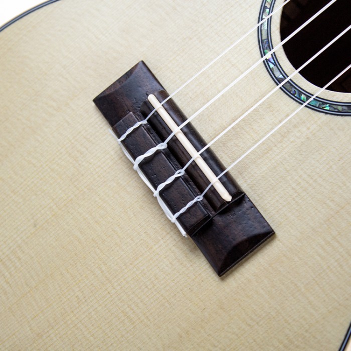 Collina Ukulele Concerto Spruce/Rosewood