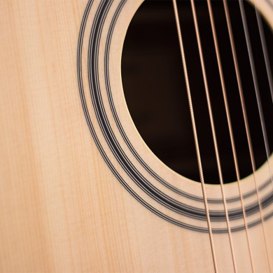 Pianura Dreadnought Cutaway Natural