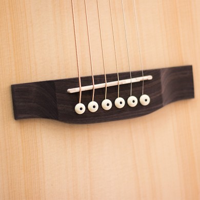 Pianura Dreadnought Cutaway Natural