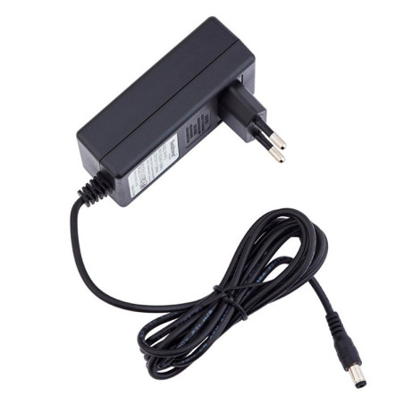 Alimentatore 9V DC 2000 mA